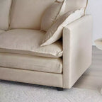 Poltroncina imbottita con cuscino decorativo