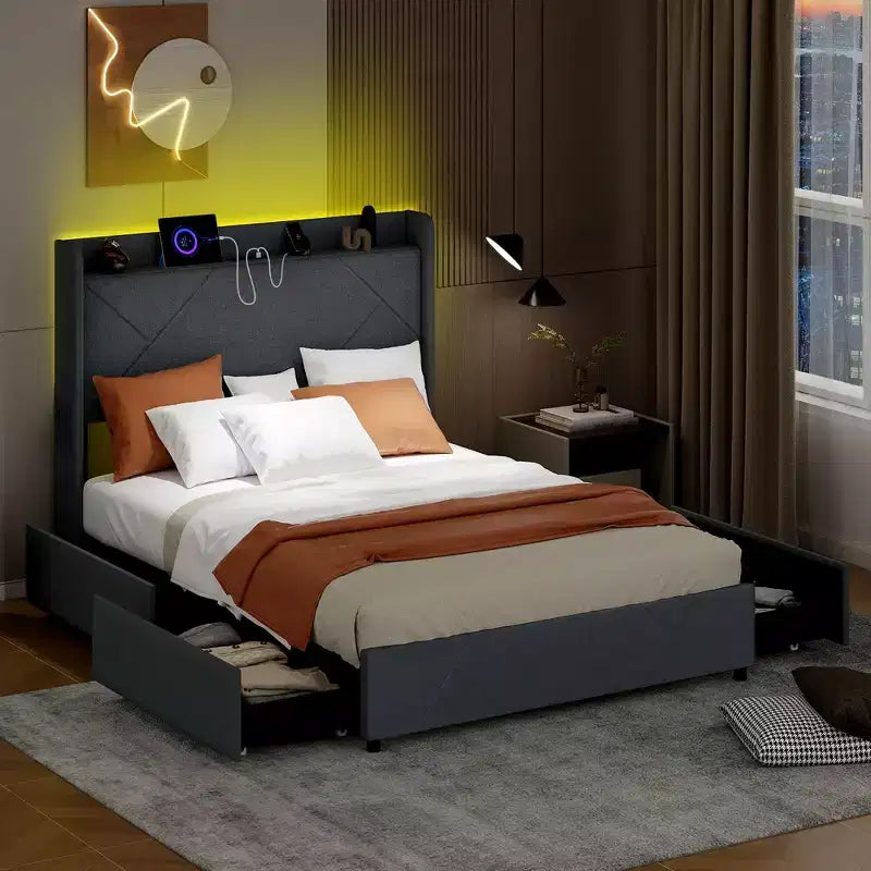Struttura Letto Imbottita con Luci LED, Stazione di Ricarica e 4 Cassetti Contenitore