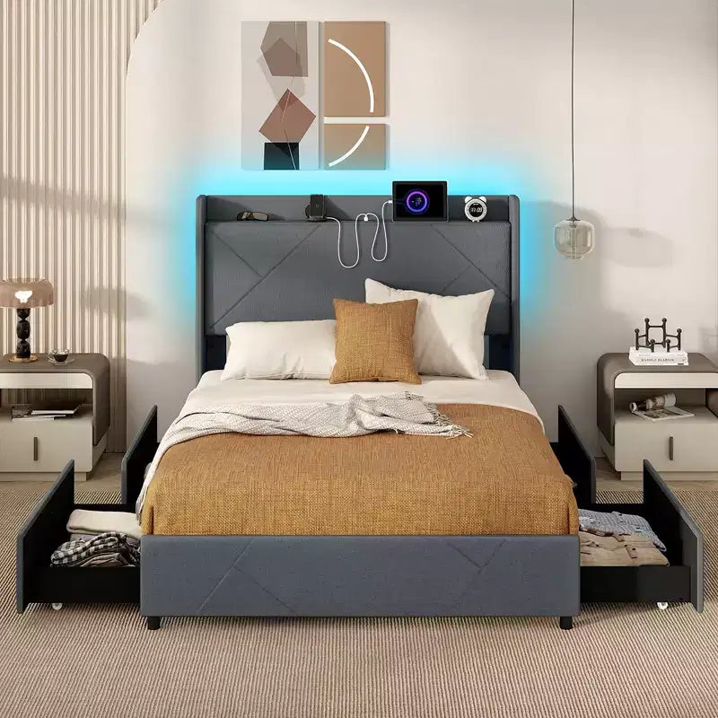 Struttura Letto Imbottita con Luci LED, Stazione di Ricarica e 4 Cassetti Contenitore