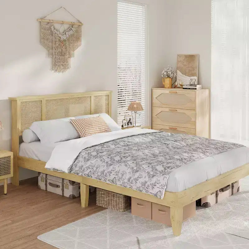 Struttura letto matrimoniale/queen size con testiera in rattan naturale e cassetti contenitore