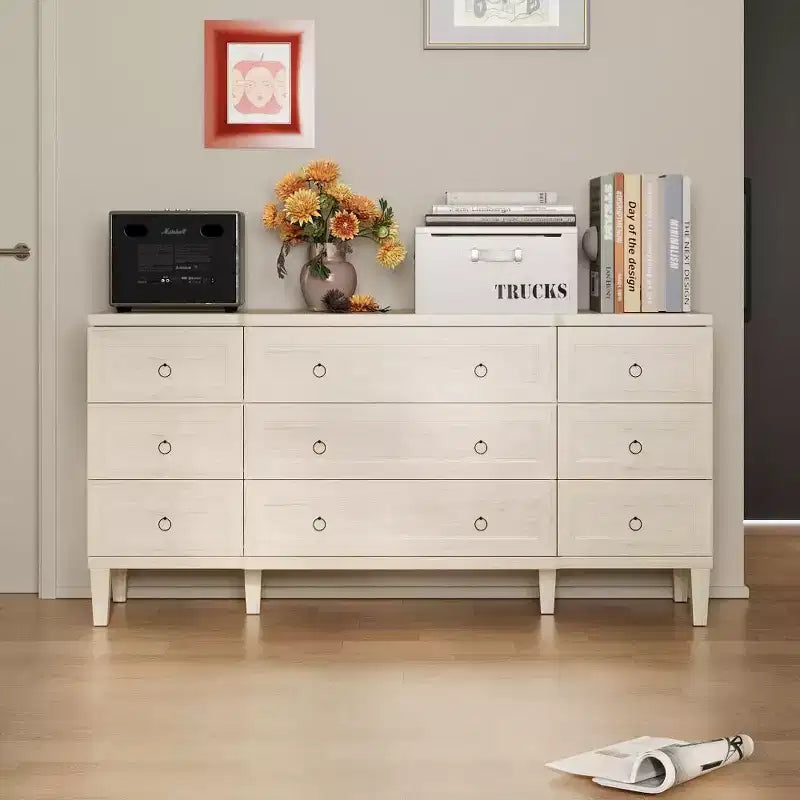 Comò grande a 9 cassetti con finitura effetto legno chiaro